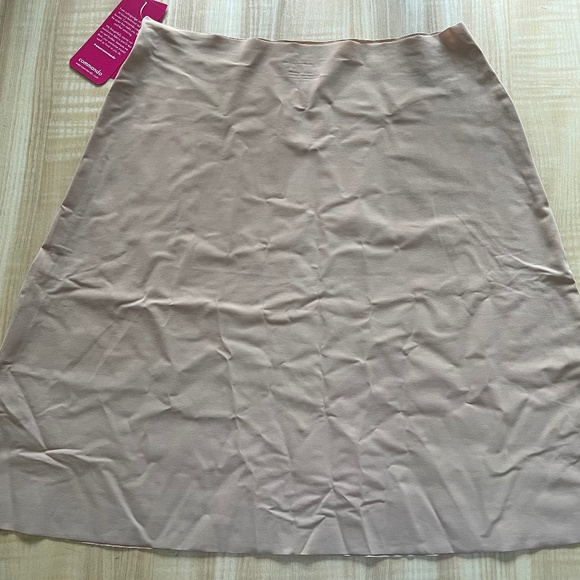 COMMANDO Classic Half Slip Beige S/M NWT - Picture 4 of 6